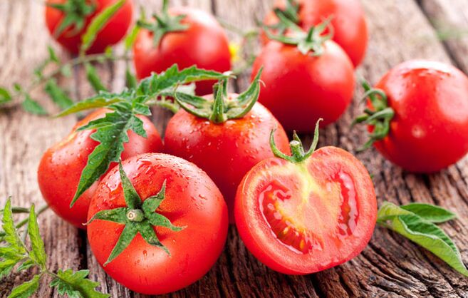 Tomatoes do an excellent job with inflammation and pain with varicose veins